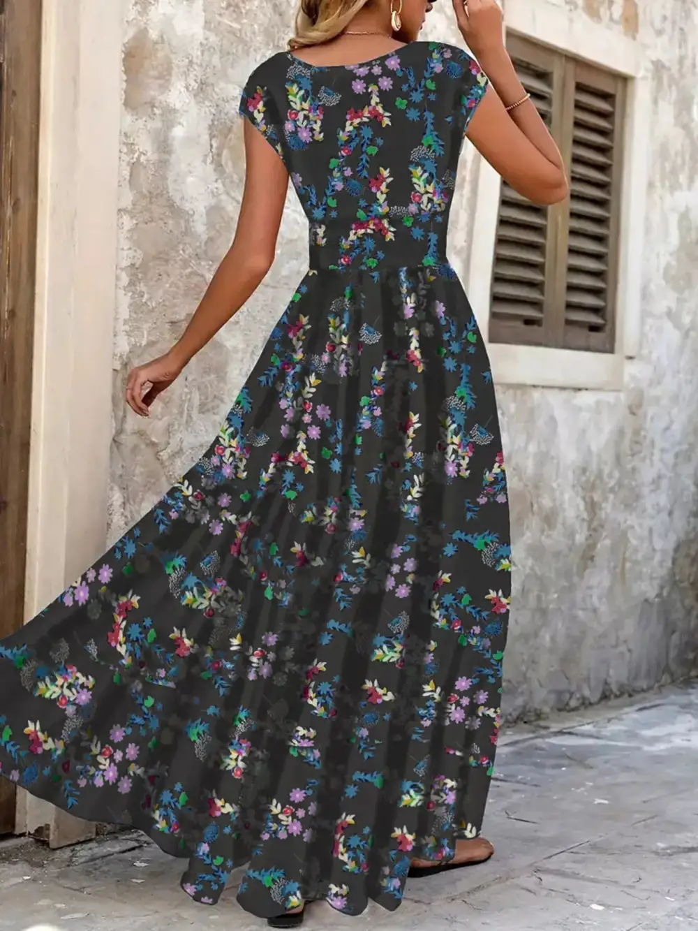 Plus Size Floral V Neck Cap Sleeve Maxi Dress