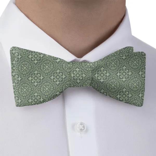 Guilded Medallion Pattern Bow Tie
