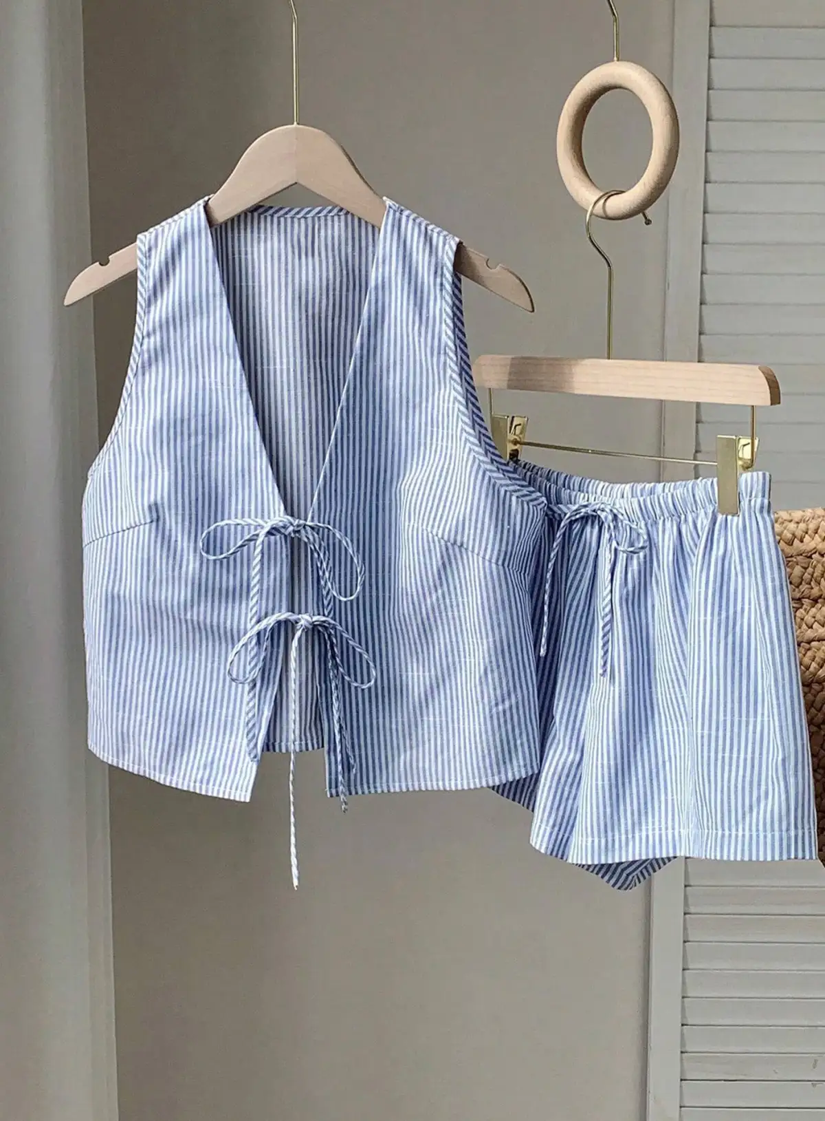 Drawstring Striped Vest and Shorts Matching Set