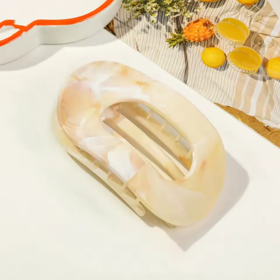 Marble Oval Hair Clip