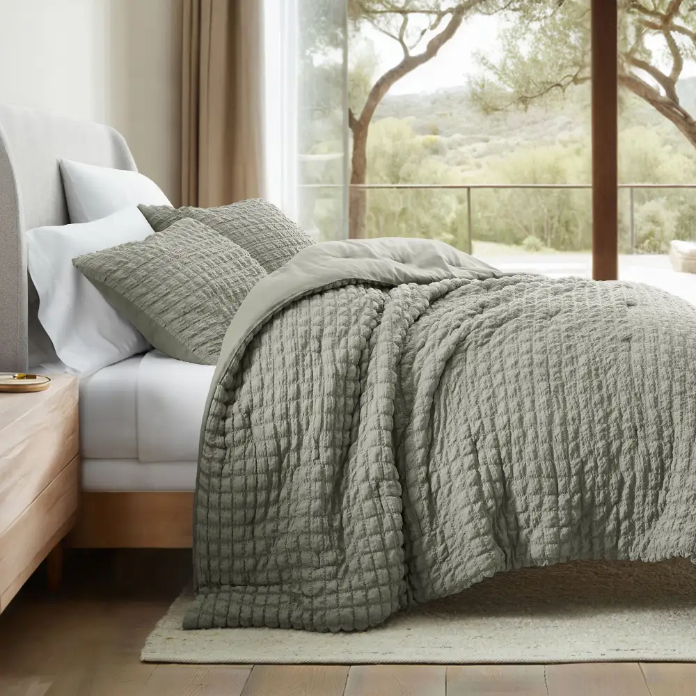 Seersucker Box Textured Down Alternative Comforter Set