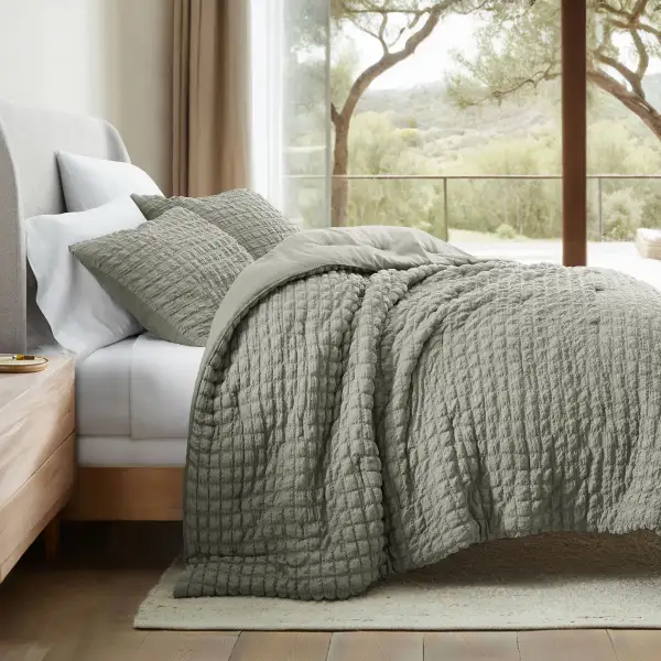 Seersucker Box Textured Down Alternative Comforter Set