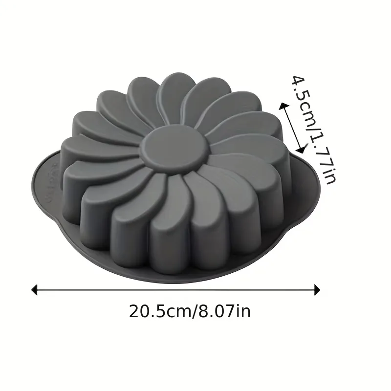 Non-Stick Bundt Cake Pan