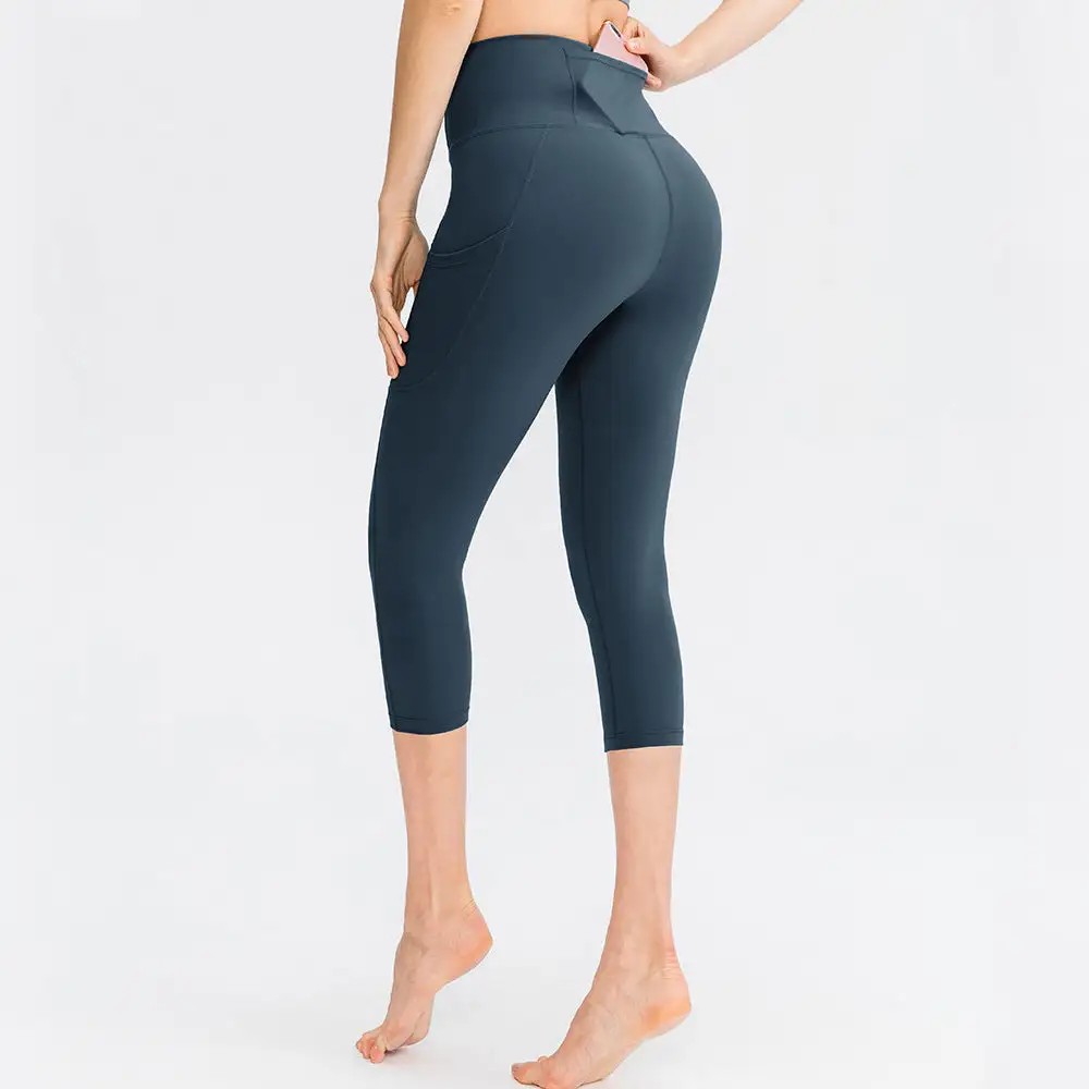 Capri Pocket Active Leggings
