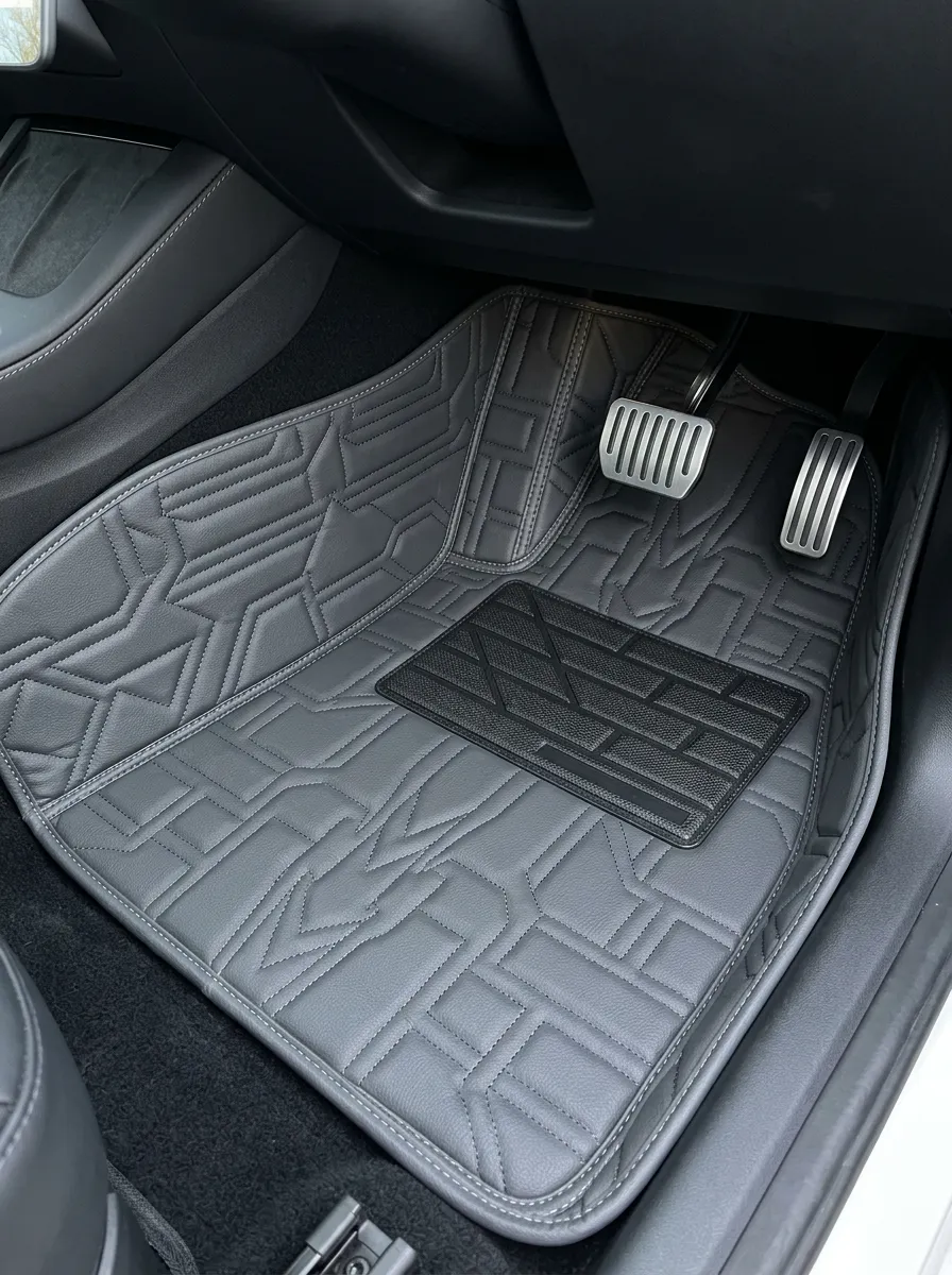 Refined Geometric Pattern Stitched Leather Vehicle Floor Mat