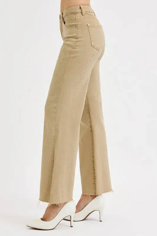 Relaxed Wide Leg Raw Hem Denim Jeans
