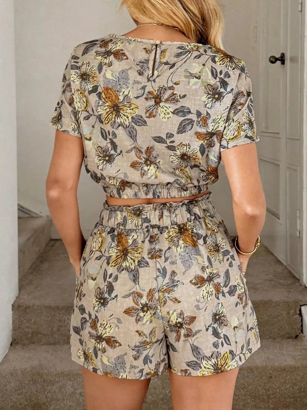 Pocketed Floral-Print Top and Shorts Matching Set