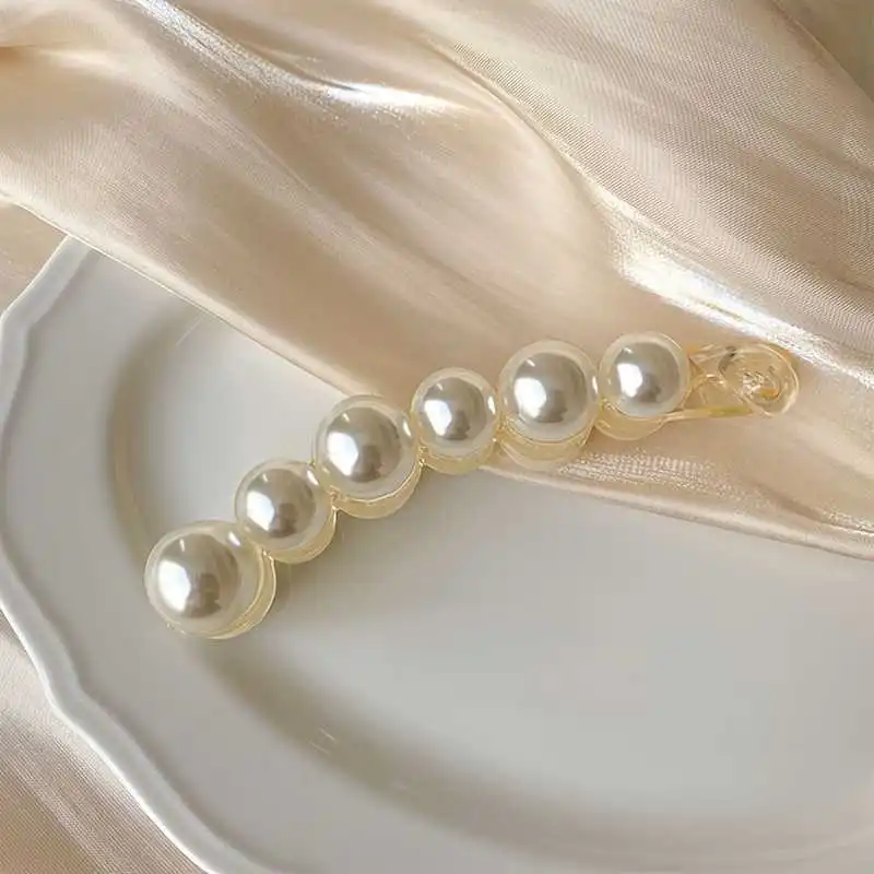 Women's Faux Pearl Banana Clip Acrylic Hair Accessory