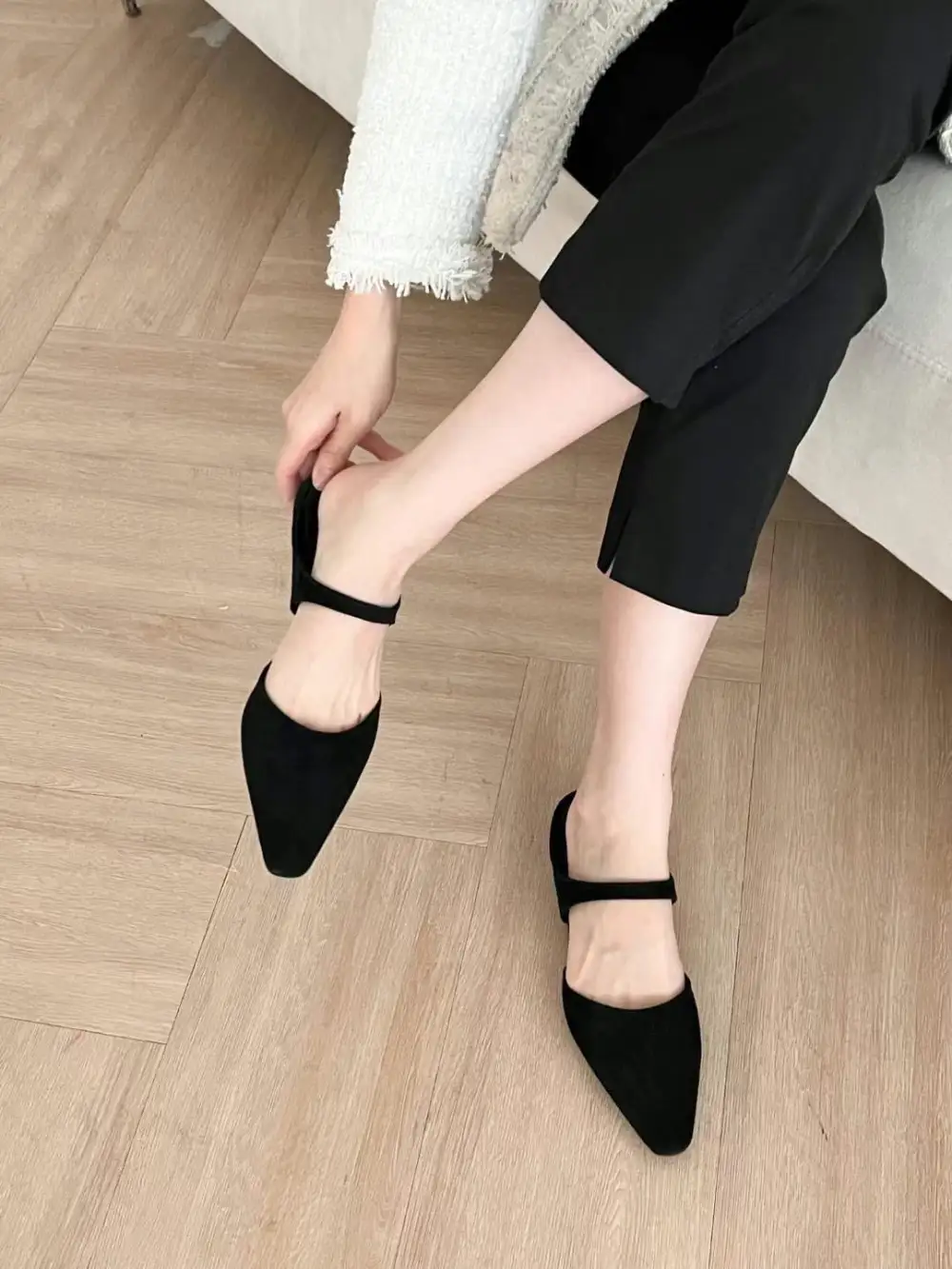 Contemporary Lamb Leather Everyday Flats