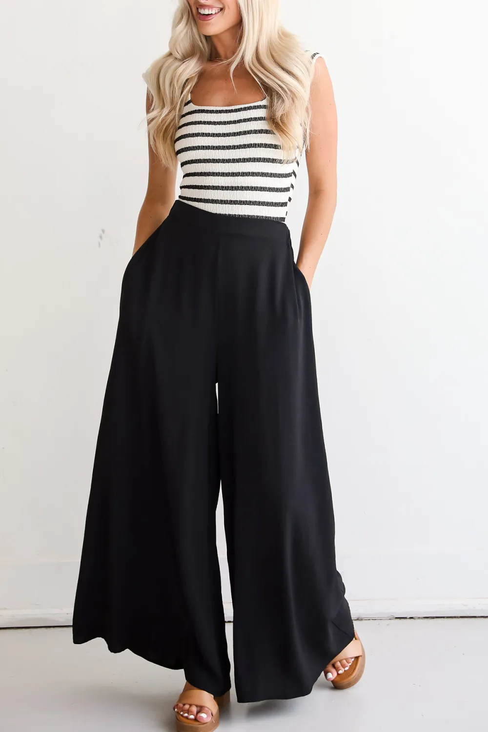 Slight Stretch Wide Leg Pants