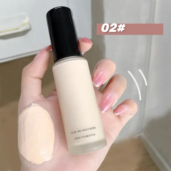 Natural Long-Wearing Foundation