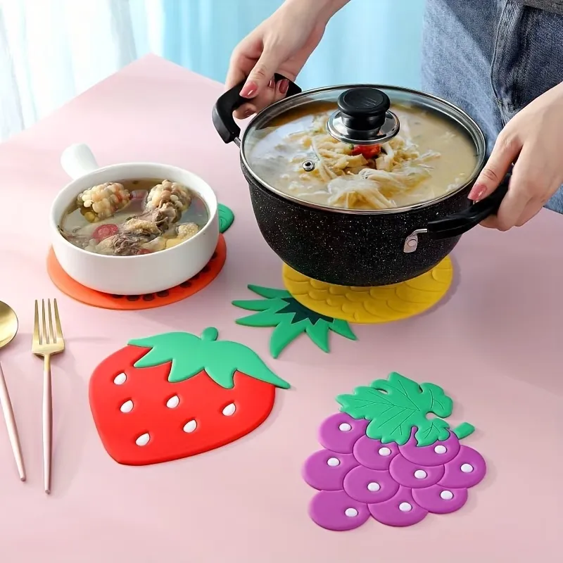 4 Pcs Fruit Shaped Silicone Coaster