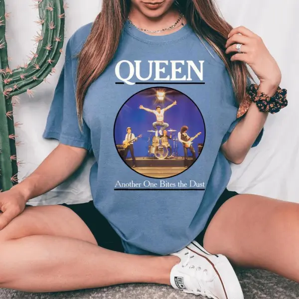Queen Another One Bites The Dust Women's Oversized Comfort T-Shirt