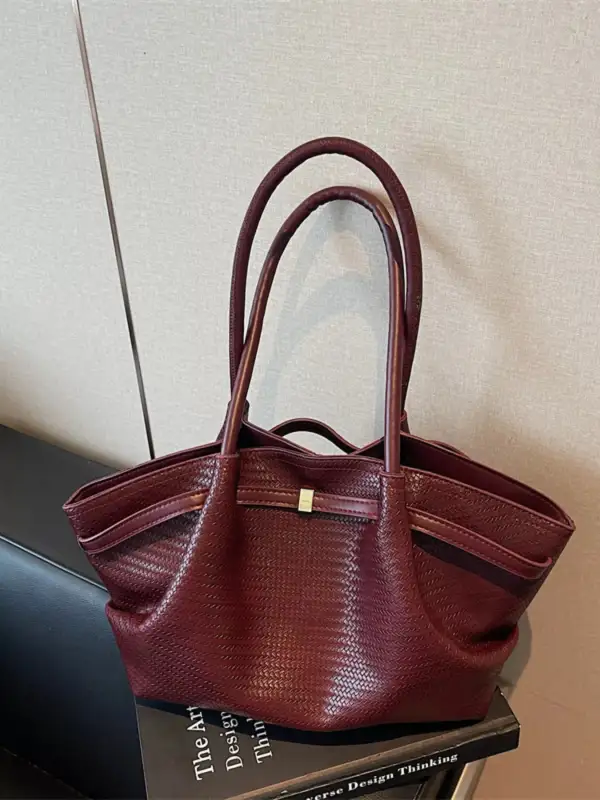 Versatile Finish Tote Bag