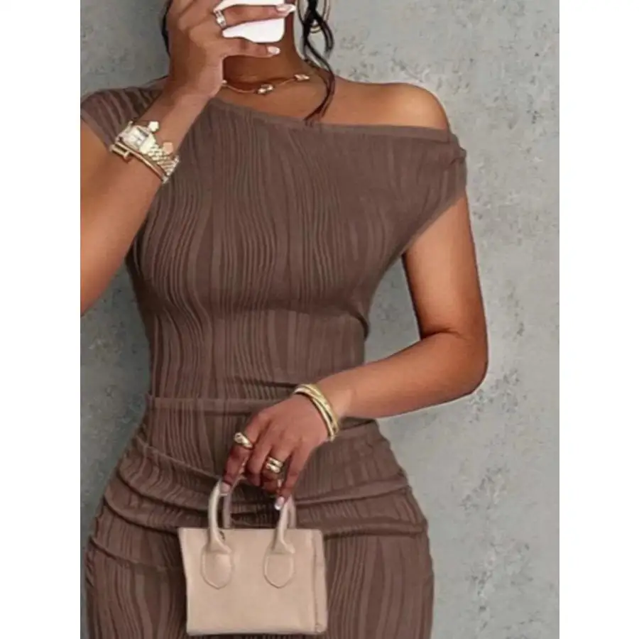 Textured Single Shoulder Bodycon Maxi Dress