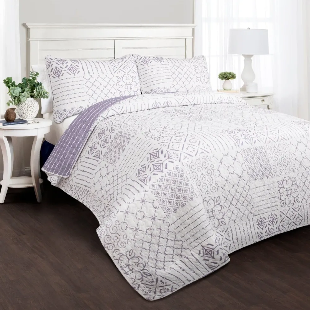 Balanced Cotton Polyester Quilt Bedding Set