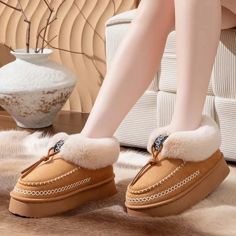 Quiet Comfort Platform Casual Boots