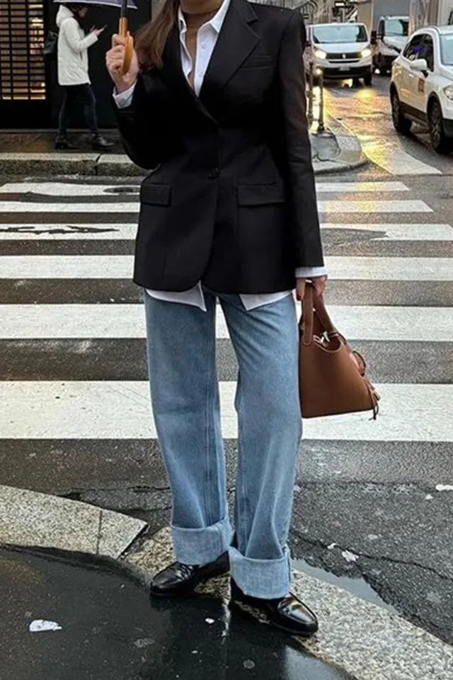 V-Neck Single-Breasted Lightweight Blazer
