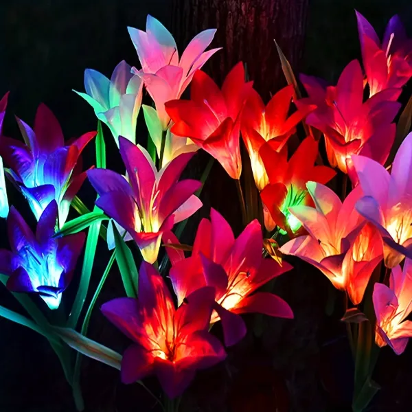 Outdoor Solar Flower Decor Light