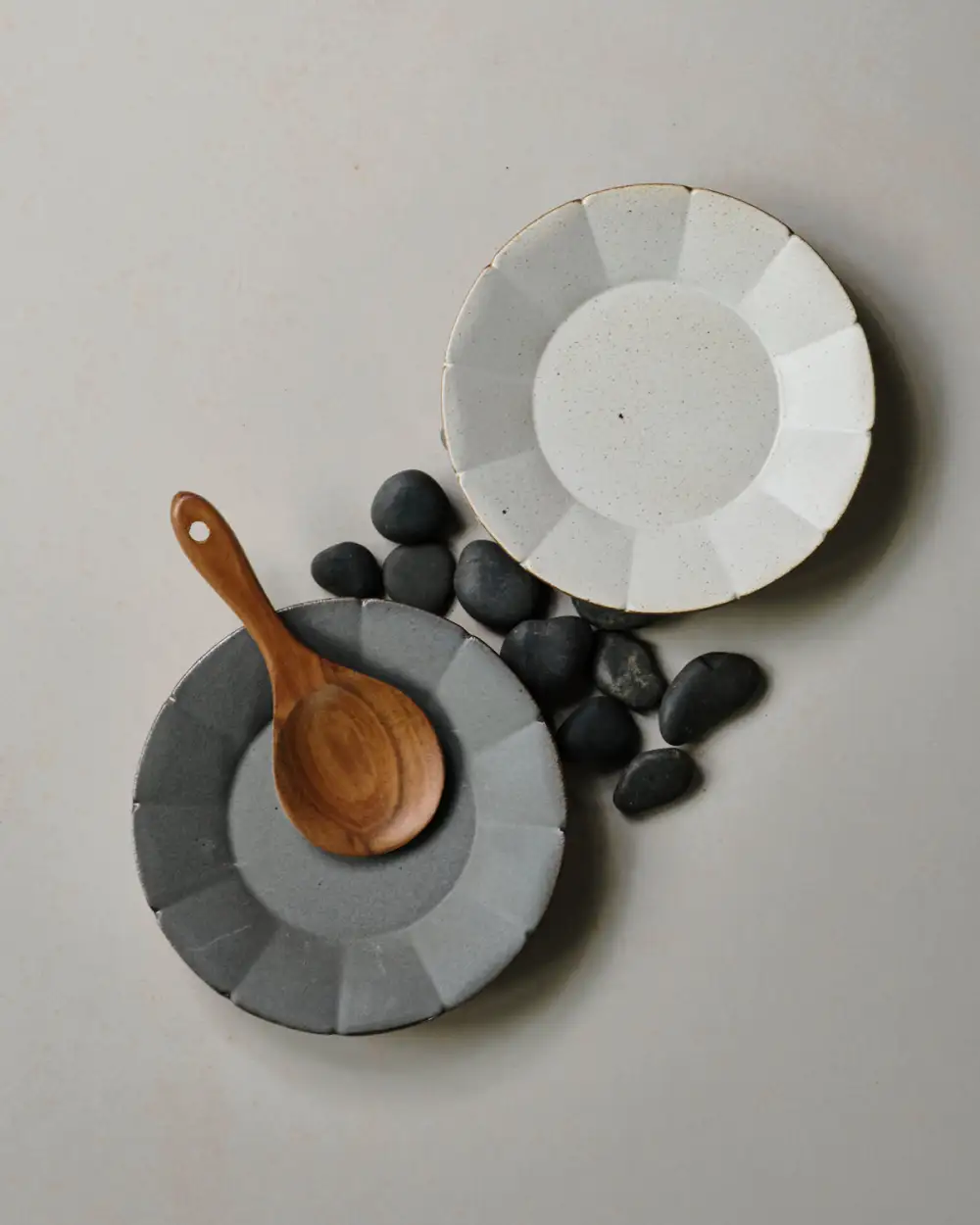 Scalloped Oval Tableware Selection