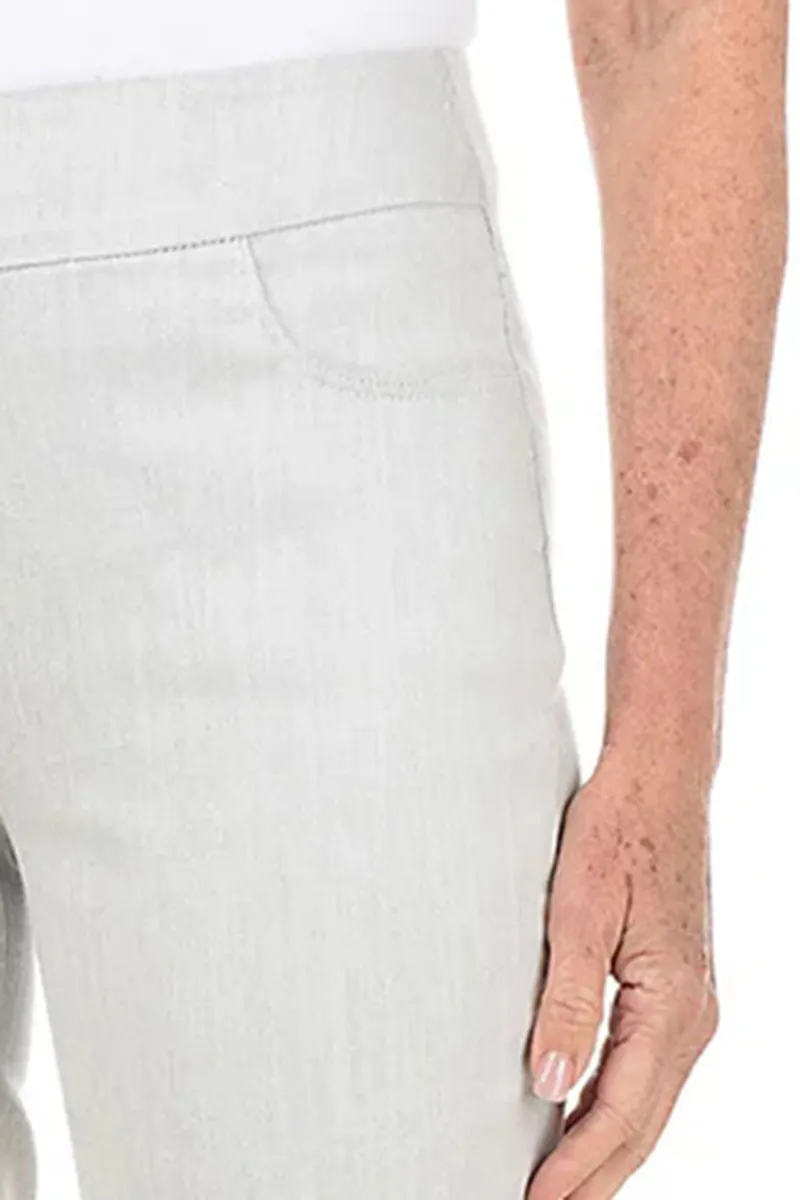 Flower Lattice Hem Denim Capri Pant