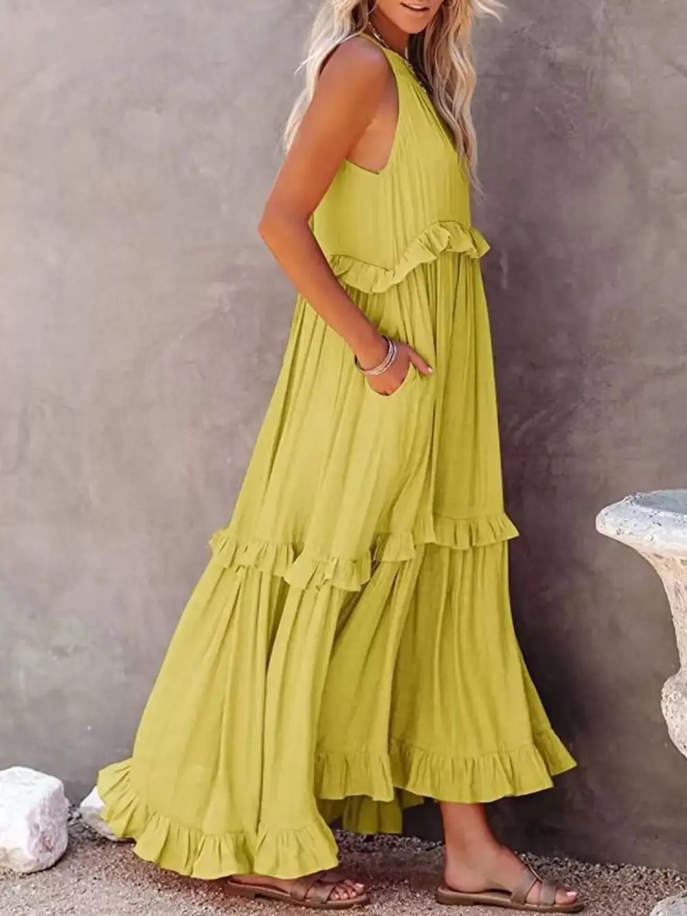 Classic Tiered Sleeveless Maxi Dress