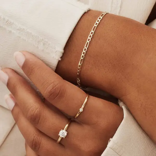 Signet Raised Link Bracelet
