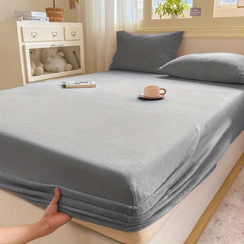 Solid Color Fitted Sheet