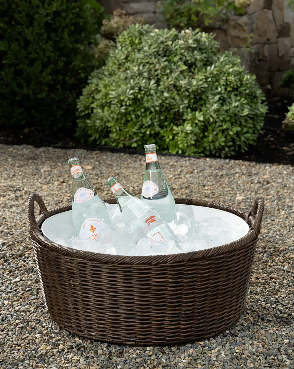 Textured Beverage Tub
