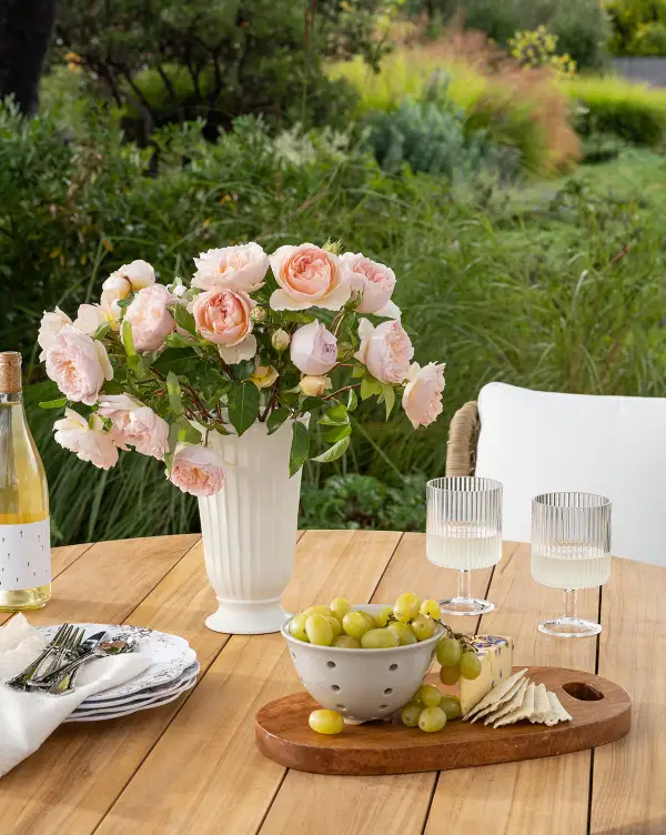 Ribbed Acrylic Kitchen Accessory