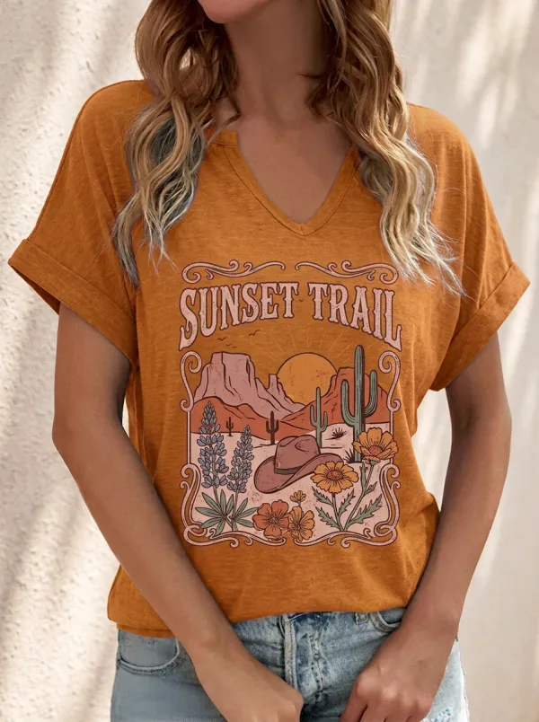 Cactus Cowboy-Hat Sunset Western V-Neck T-Shirt