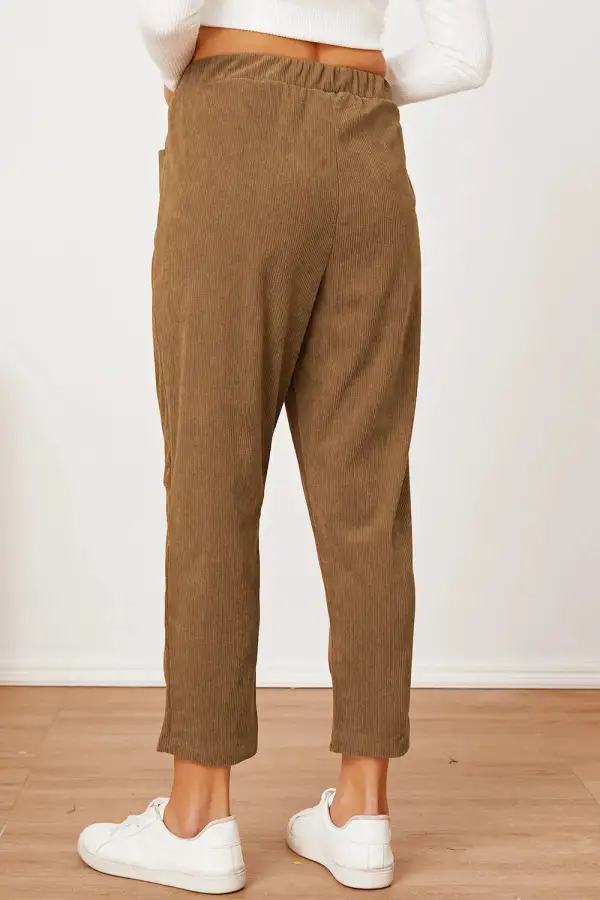 Everyday High Waist Pocket Detail Pants