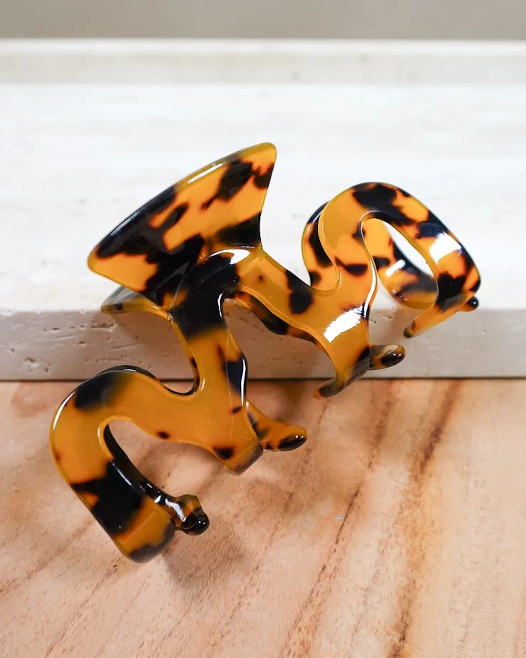 Curved Animal Print Hair Clip