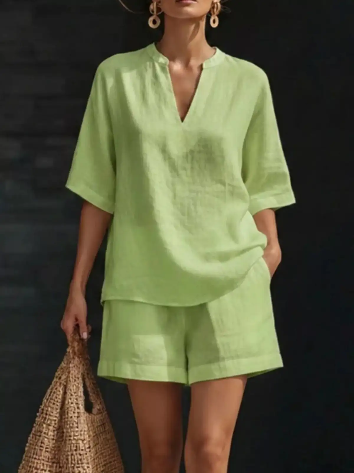 Modern Refined Pocketed Top and Shorts Matching Set