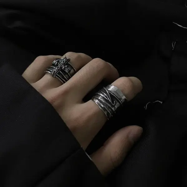 Liquid Metal Texture Ring