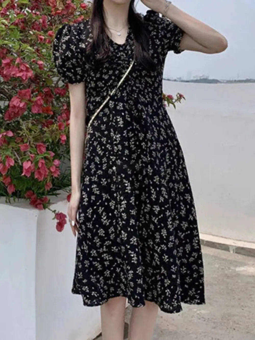Puff Sleeve Midi Dress