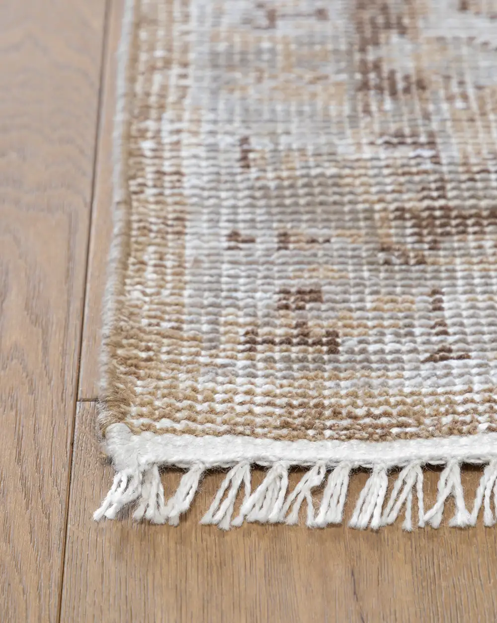 Fringed Hand-Knotted Polyester Area Rug