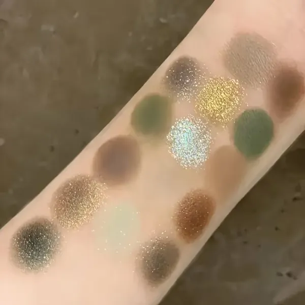 Multi-Color Eyeshadow Palette