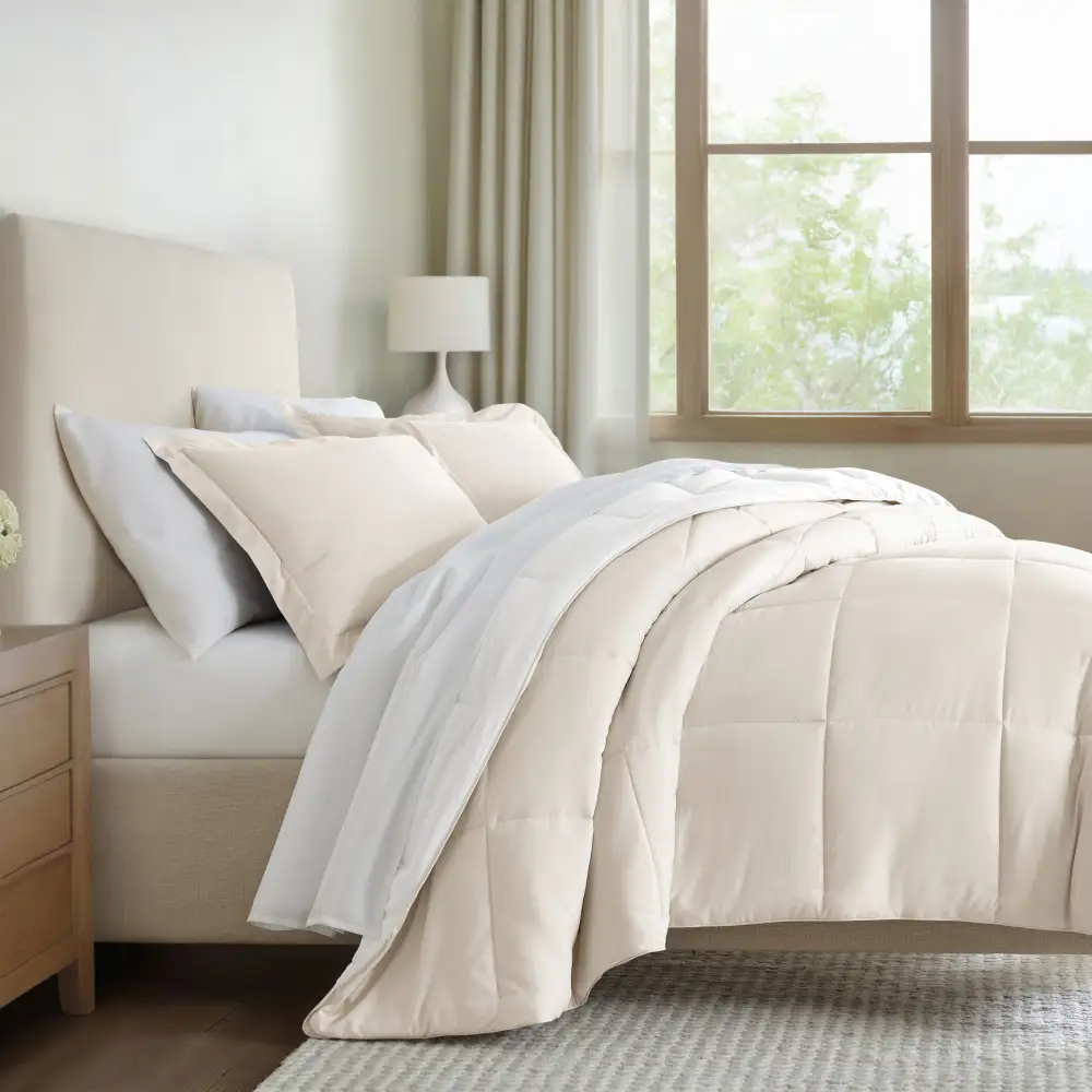 Reversible Down Alternative Comforter Set