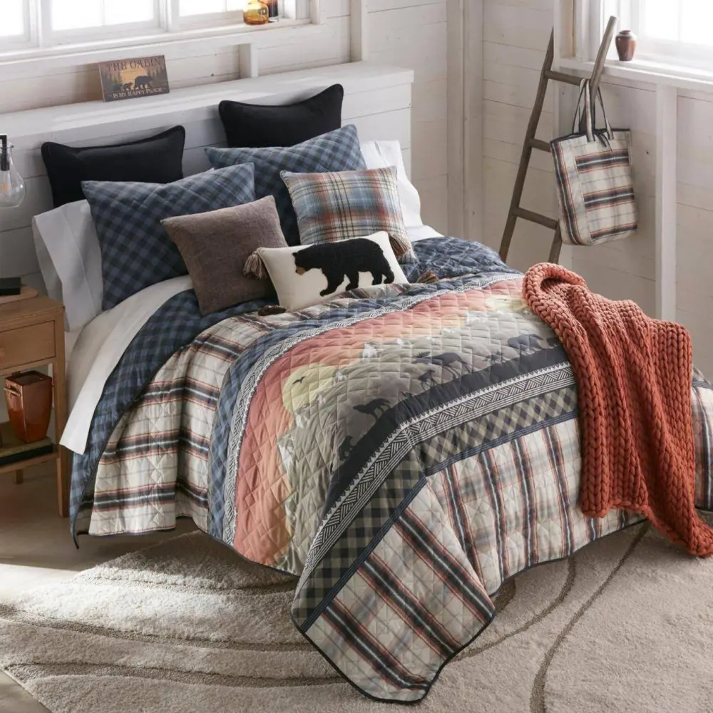 Reversible Quilted Bedding Set