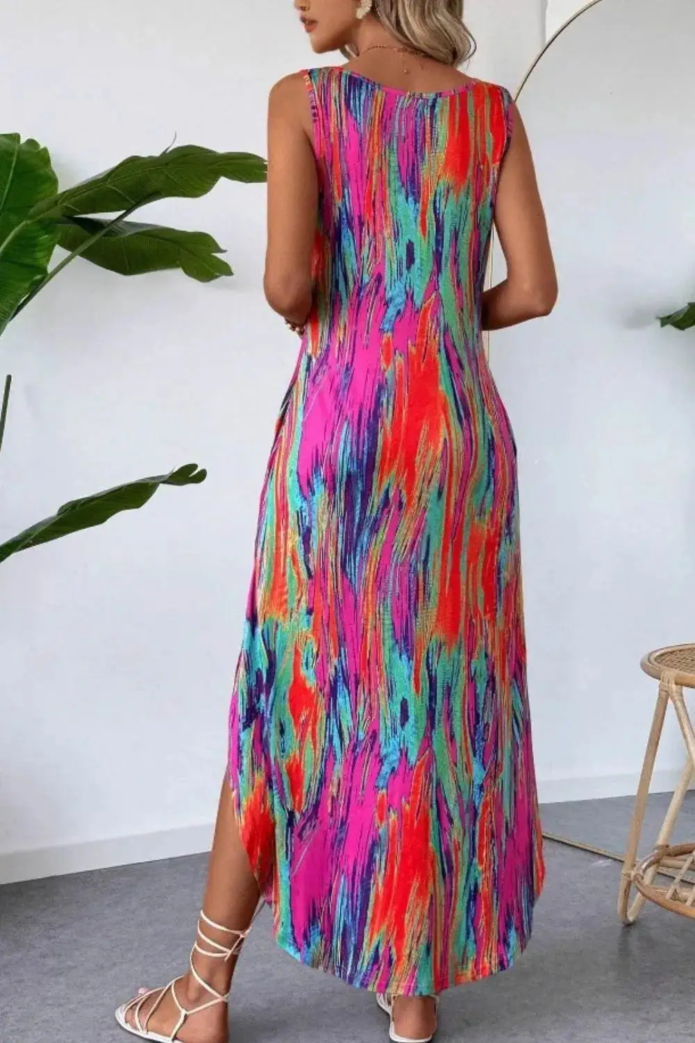 Pocket Detail Scoop Neck Dress