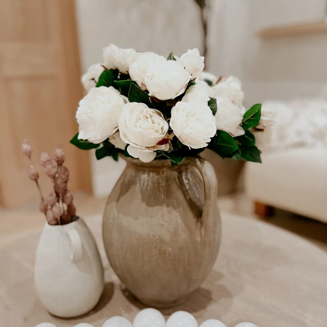 Classic Artisan Refined Decorative Home Ornament