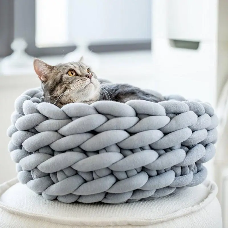 Luxurious Hand Pet Bed