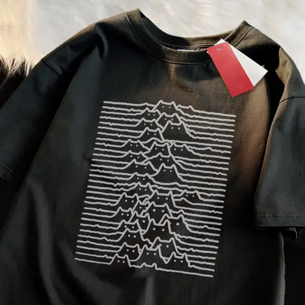 Cat Mountain Graphic T-Shirt