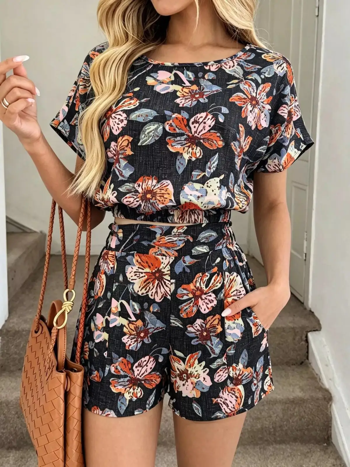 Pocketed Floral-Print Top and Shorts Matching Set