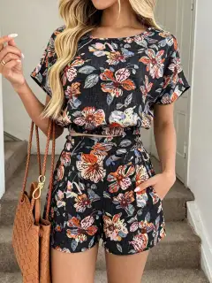 Pocketed Floral-Print Top and Shorts Matching Set