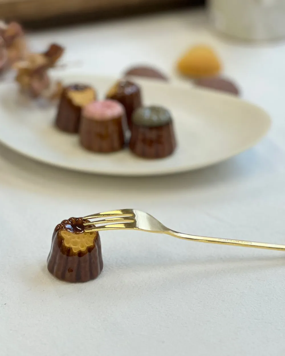 Pastry Motif Ceramic Chopstick Rest