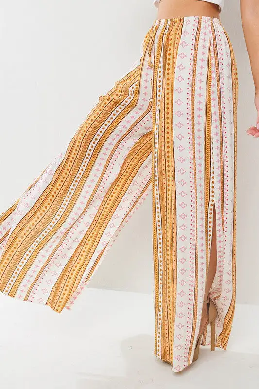 Signature Wide Leg Side Slit Pants