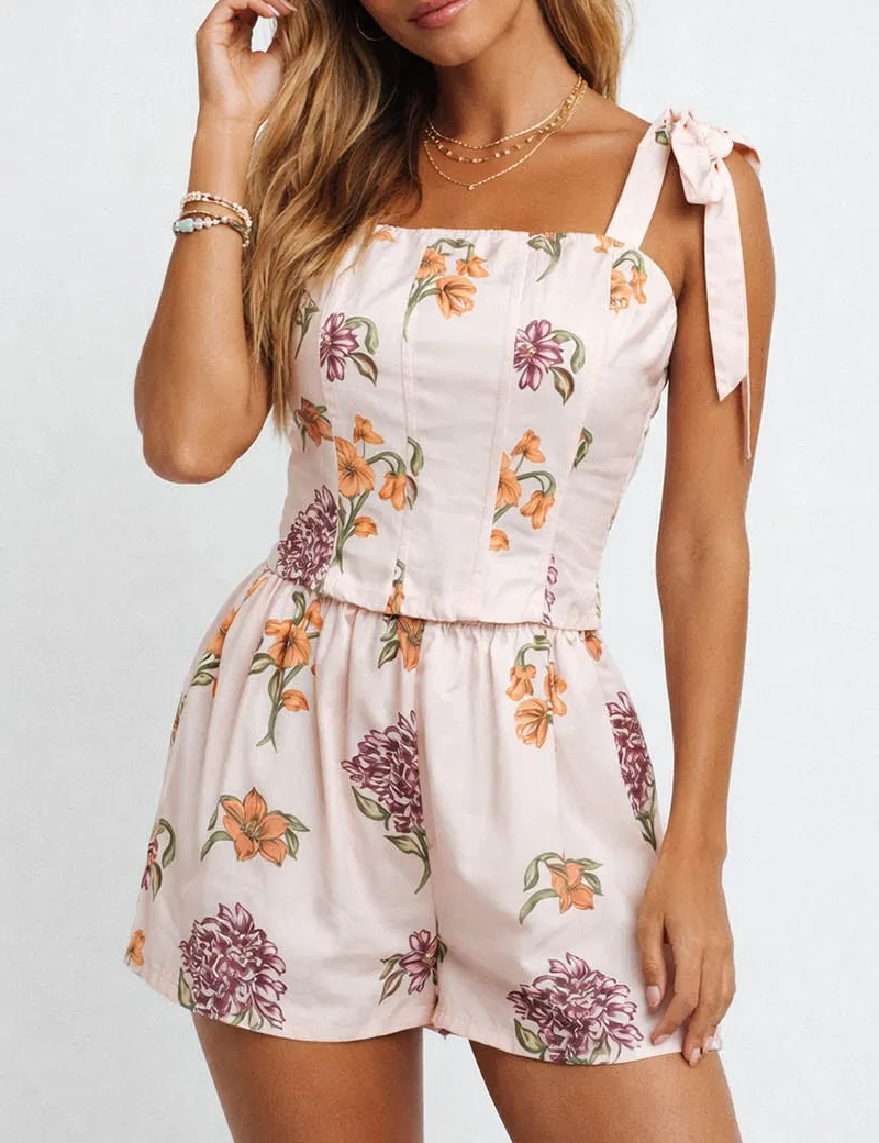Elastic Waist Wide Leg Pocket Shorts