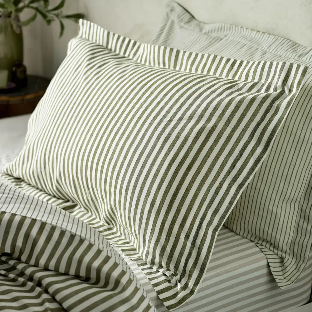 Clean Bedroom Reversible Stripe Cotton Duvet Cover Set